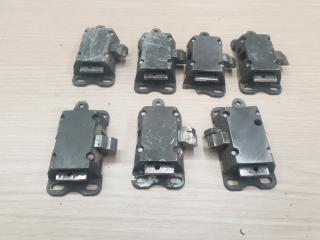 7 x Damaged MD500 Door Latchblocks