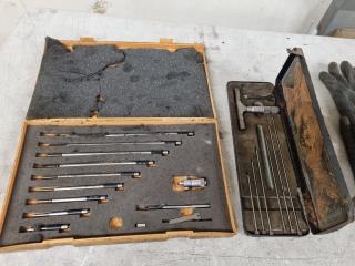 Mitutoyo Inside Micrometer set 141-106 + Moore & Wright Depth Gauge Set