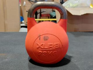 XLR8 28kg kettlebell