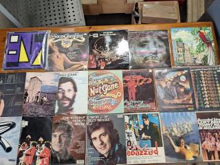 19 x Old Vinyl Records