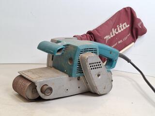 Makita 9924DB Belt Sander