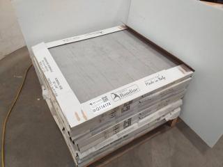 30 x Grey Ceramic Tile (11.61m²)