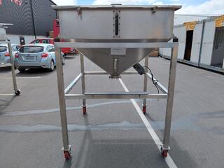 Stainless Steel Hopper on Wheels with Motor