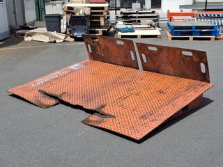 Orange Steel Plate Loading Ramp
