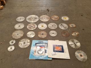 Assortment of Circular Saw Blades