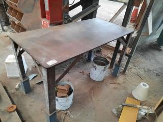 Heavy Duty Industrial Steel Workbench/Welding Table