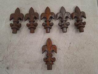Cast Iron Fleur De Lis Fence Finials Set