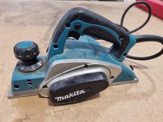 Makita 82mm Corded Planer KP0800