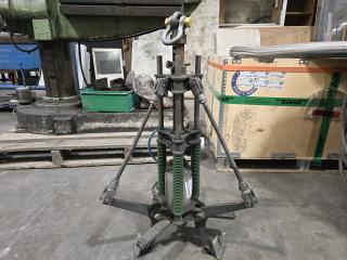 Pneumatic Lifting Assembly