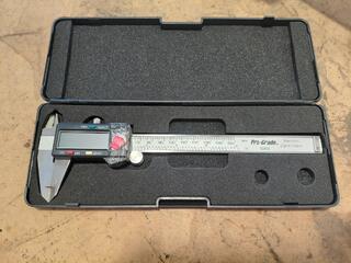 Pro-Grade Electronic Digital Caliper 82806