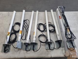 7x L-Com Hyperlink Omnidirectional 800/900Mhz Antennas