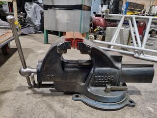 Record No.36 Engimeers Vice