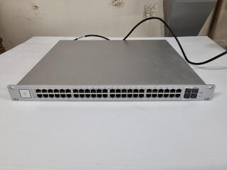 Ubiquiti UniFi 48 Port Gigabit Switch