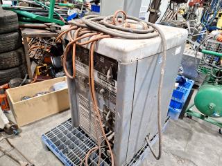 Lincoln Arc Welder Idealarc Tig 300/300 AC/DC Arc Welder