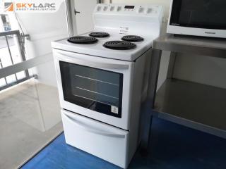 Saturn 4-Burner Oven Range by Westinghouse