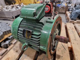 WEG 3-Phase 5.5kW Electric Induction Motor