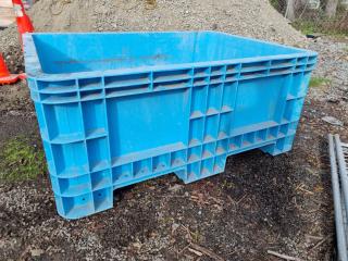 Large Plastic 1000L Storage Bin