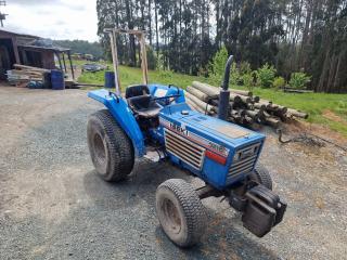 Iseki 3210 Compact Utility Tractor