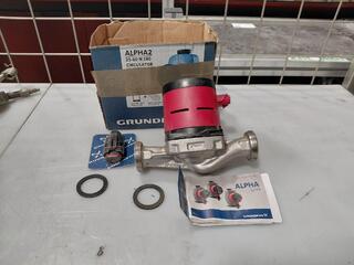 Grundfos ALPHA2 25-60 N 180 circulator pump