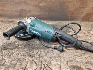 Makita Corded 180mm Angle Grinder GA7060