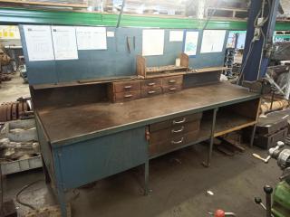 Steel Workbench with Vice