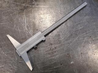 Pav Vaduz 6" Imperial Scale Analog Caliper