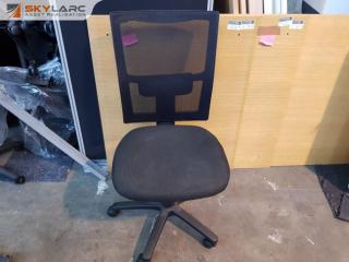 Modern Mesh Back Gas Lift Office Chair