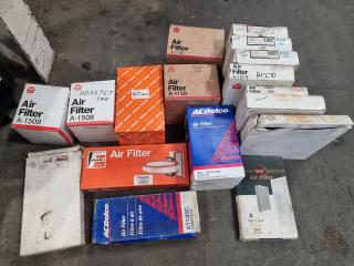 17x Assorted Automotive Air Filters