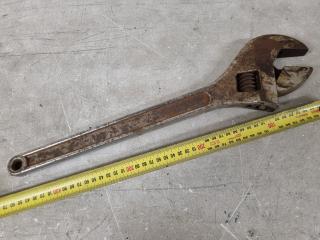 Vintage Diamond Tool Horseshoe Co 18" Adjustable Wrench