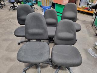 5x Office Gas-Lift Mobile Desk Chairs