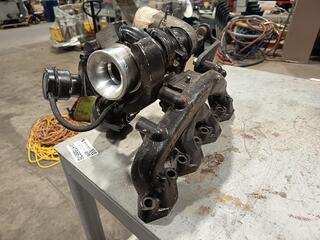 Mitsubishi TD04L-10KYRC-6 Turbocharger with Manifold and Cummins Air Filter