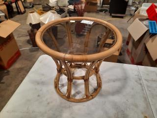 Small Circular Display Table