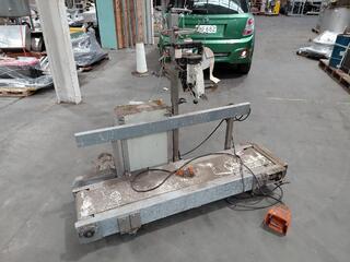 Yao Han F300A Bag Closing Sewing Machine with Conveyor