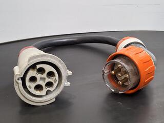 PDL 56PA532 32A 5-pin 3-phase extension lead
