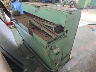 Small Hydraulic Guillotine 