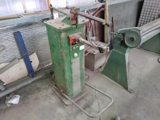 Young Spot Welder with Coolant System 