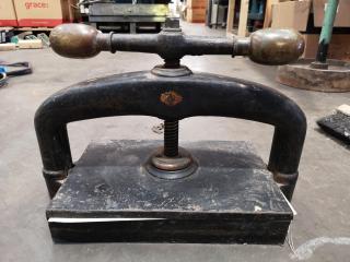 Antique Heavy Press