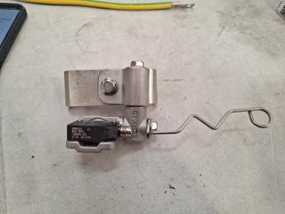 20 x Photoelectric Through-beam Sensor in Custom Housing