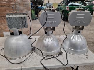 3x Industrial Hanging Light Assemblies