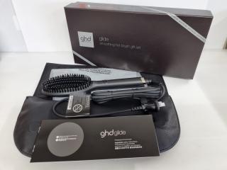 GHD Glide Smoothing Hot Brush Gift Set