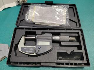 Mitutoyo Digital Micrometer 0-1 inch No. 293-831