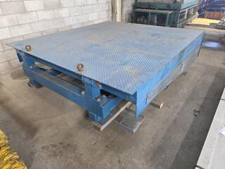 Hydraulically Powered Adjustable Height Loading Dock Platform