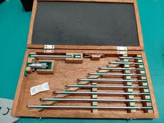 IMS-12" Inside Micrometer Set