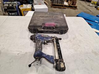 Campbell Hausfeld DJ1011 Nailer/Stapler