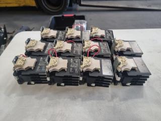 11 x GE CL04A310M 3-Pole 60 AMP Contactors