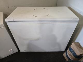 Fisher and Paykel Chest Freezer