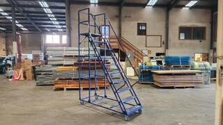 R80 Display Auction