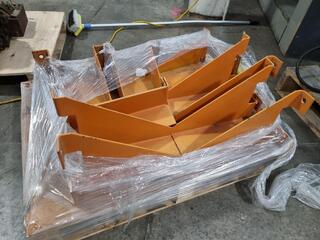 6x Pallet Racking Frame Floor Guards