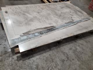 Pallet of 5x Coloured Steel Offcut Sheets