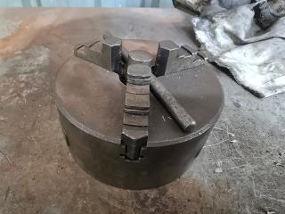 Small Three Jaw Lathe Chuck 